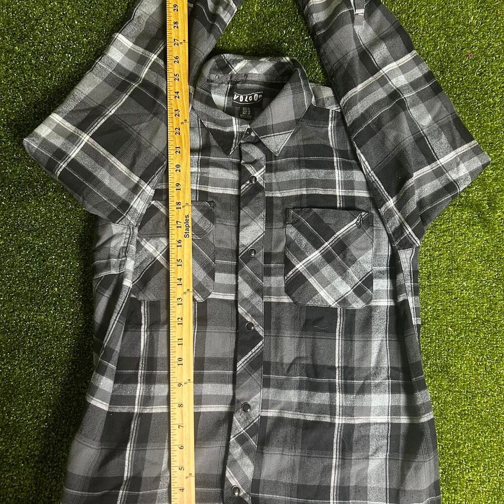 Volcom Men's Shirt - Picture 3 of 6